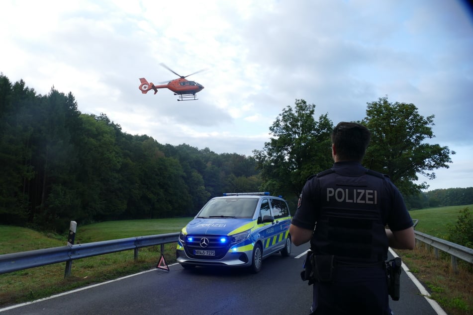 Die 18-Jährige wurde mit einem Rettungshubschrauber in eine Klinik geflogen.