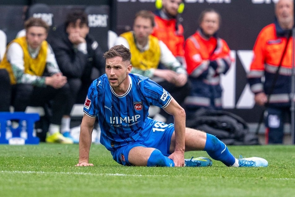 Nach dem Abstieg in der zweiten Liga aufzulaufen, kommt für den 26-jährigen Mittelstürmer eher nicht infrage.