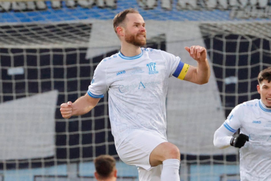 Da hebt er ab: Das 1:0 von Tobias Müller war der Dosenöffner.