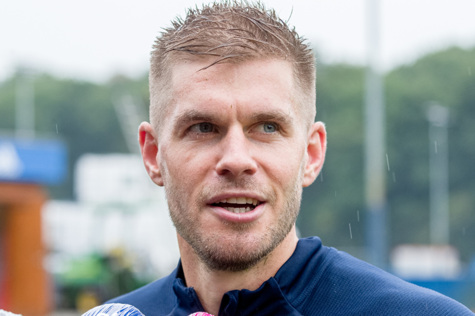 Letzter Neuzugang beim HSV war der Stürmer Simon Terodde (32).
