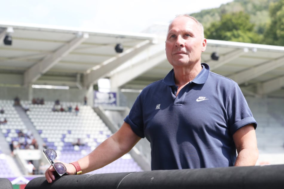 Für Helge Leonhardt (66), Erzgebirge Aues Ex-Präsident, ist die Unterstützung der Volleyballer eine Selbstverständlichkeit.