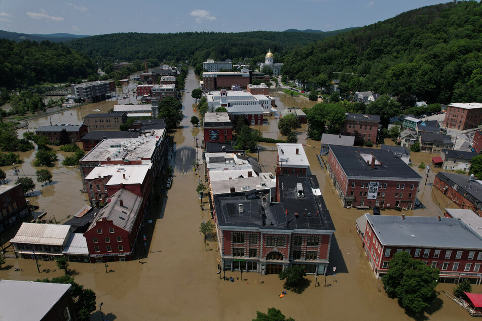 A state of emergency has been declared in Vermont as state capital Montpelier saw its downtown area flooded after heavy raifall.