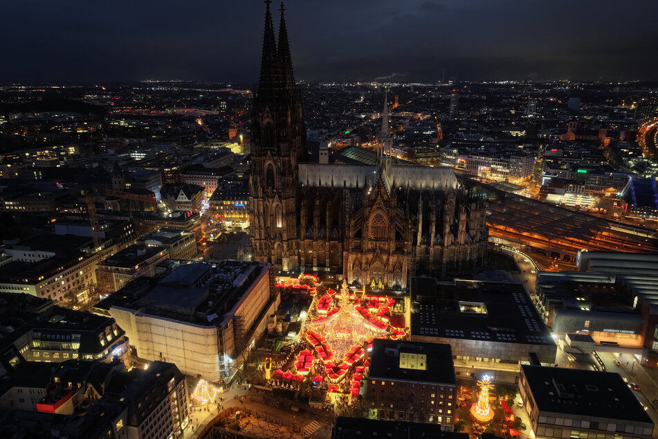 Ein Weihnachtsmarkt in Köln soll eines der Ziele eines möglicherweise geplanten Terroranschlags gewesen sein.