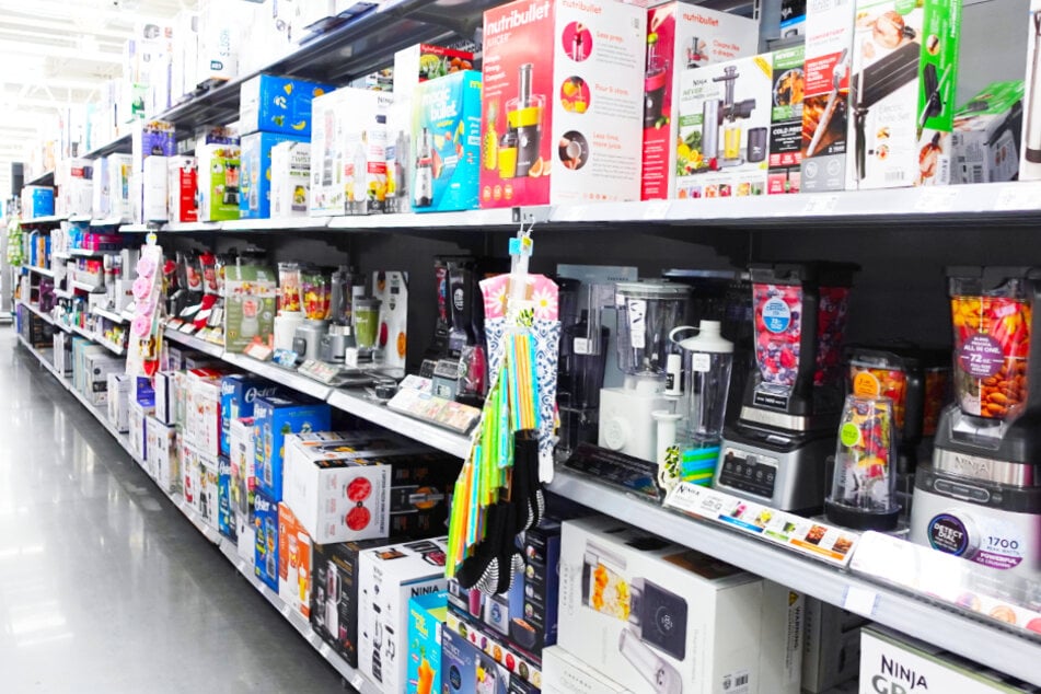 Here's why people are running to Walmart on Saturday, June 28
