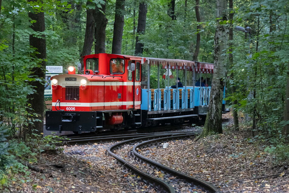 Die Parkeisenbahn dreht ihre Runden im Chemnitzer Küchwald.