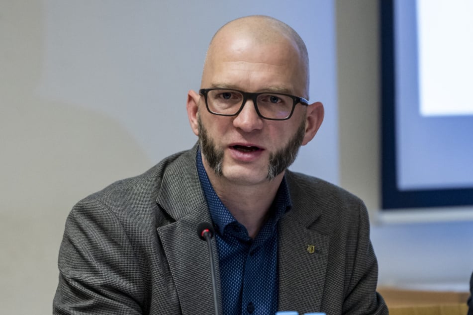 Sein Winterdienst-Konzept ist beim Stadtrat durchgefallen: Baubürgermeister Thomas Kütter (49, parteilos).