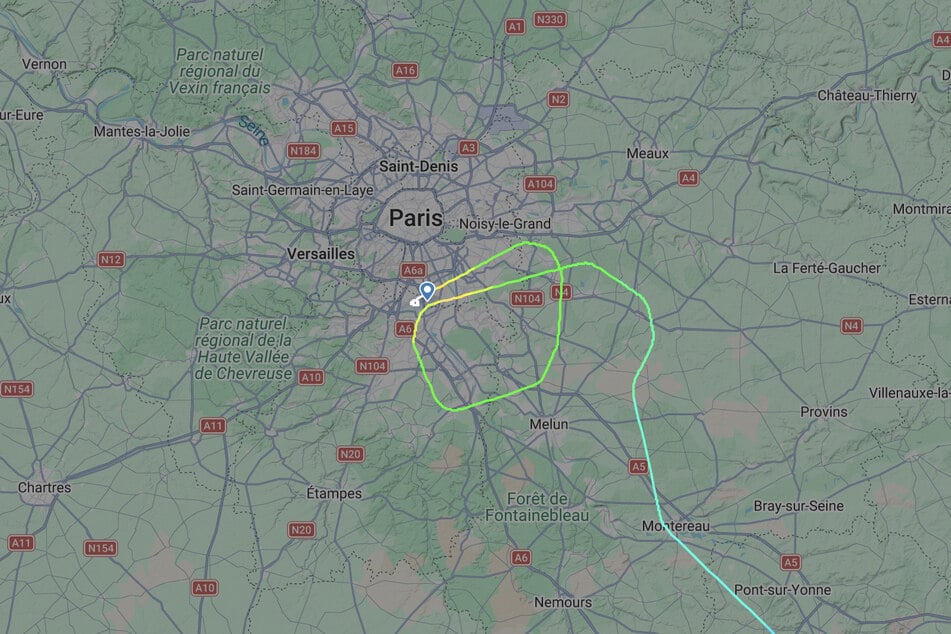 Hier klar zu sehen: Der Pilot des Fluges U24874 musste den ersten Landeversuch abbrechen und auf eine andere Landebahn ausweichen.