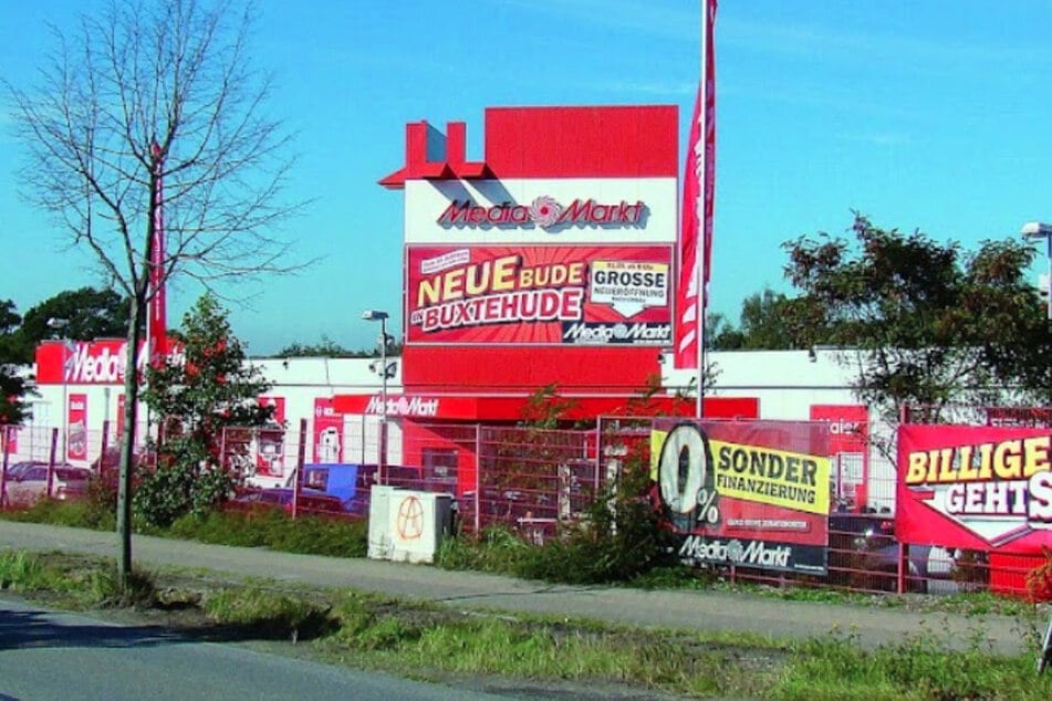 MediaMarkt Buxtehude- Lüneburger Schanze 17.