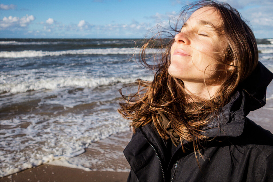 Rund um die Uhr für 49 Euro einfach spontan an die Ostsee oder Nordsee fahren.