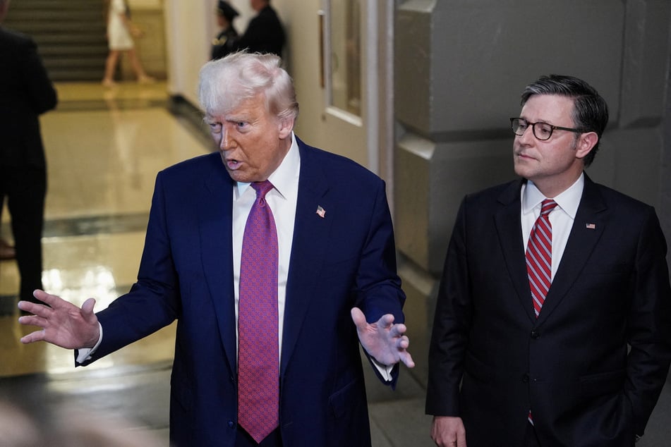 President Donald Trump's (l.) signature bill disproportionately favors wealthy Americans while cutting health and food programs for the poor.