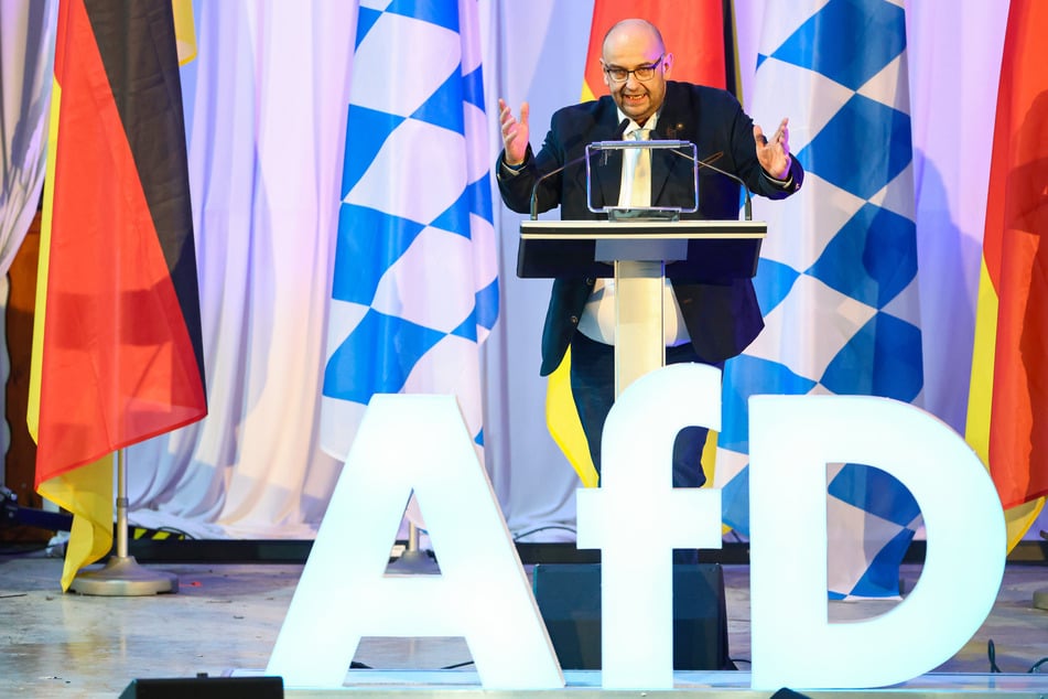 Stephan Protschka (47), Bundestagsabgeordneter und Landesvorsitzender der AfD Bayern, war natürlich beim Landesparteitag vor Ort.