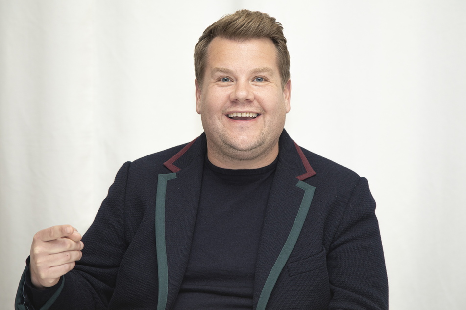 James Corden (42), Moderator von "The Late Late Show", lud Harry auf eine Stadtrundfahrt ein. Die beiden sind gut befreundet.