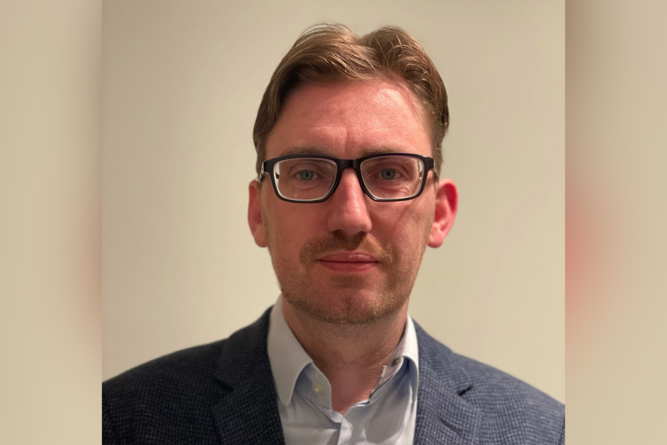Der Politikwissenschaftler Dr. Hendrik Träger von der Universität Leipzig sprach darüber, wie er die Koalitionsverhandlungen zwischen SPD, den Grünen und der FDP einschätzt.