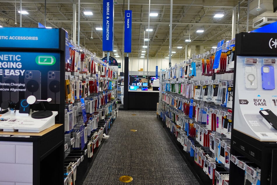 These five tech deals are breaking the internet right now