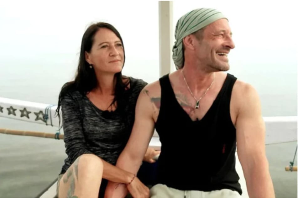 Auch knapp ein Jahr nach den RTL-Dreharbeiten schweben die beiden noch immer auf Wolke sieben.