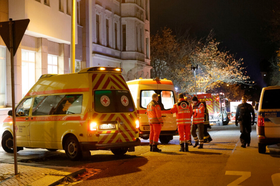 Chemnitz: LKA-Einsatz wegen Chemikalien-Fund in Chemnitz: Ein Beamter bei Sprengung verletzt