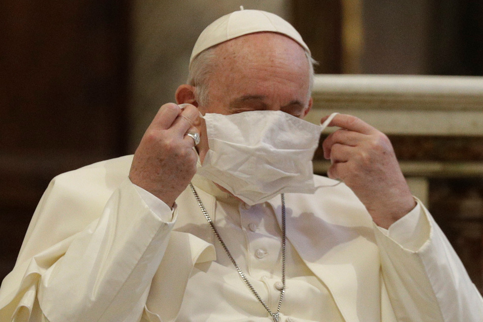 Papst Franziskus (83) wendet sich ab sofort per Livestream an die Gläubigen.