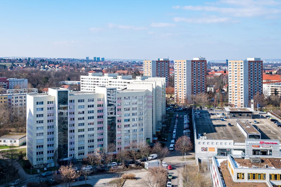 Der Stadtrat verweigerte die Freigabe von Geldern, welche die Stadt auch für Mietzahlungen von Sozialgeld-Empfängern benötigt - wozu sie gesetzlich auch verpflichtet ist.