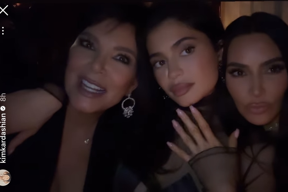 Kim K, Kylie J, and Kris Jenner take a selfie while celebrating ATL stars and twin sisters Malika and Khadijah Haqq's 40th birthday!