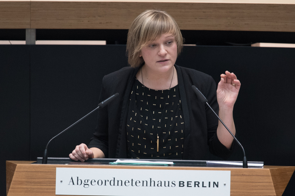 Grünen-Abgeordnete Katrin Schmidberger betont die positiven Auswirkungen des Berliner Mietendeckels.