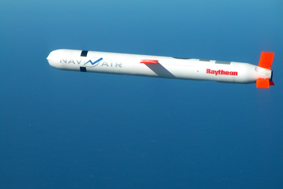 Ein Tomahawk-Marschflugkörper im Flug.