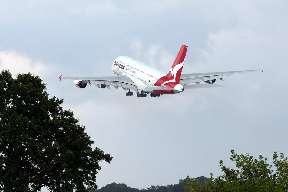 Für den Riesenvogel geht es nonstop nach Sydney.