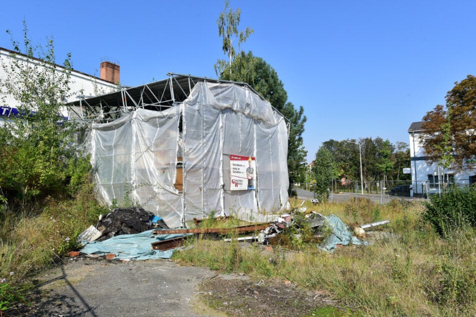 Ungewisse Zukunft für die letzte Minol-Tankstelle an der Zwickauer Kopernikusstraße.