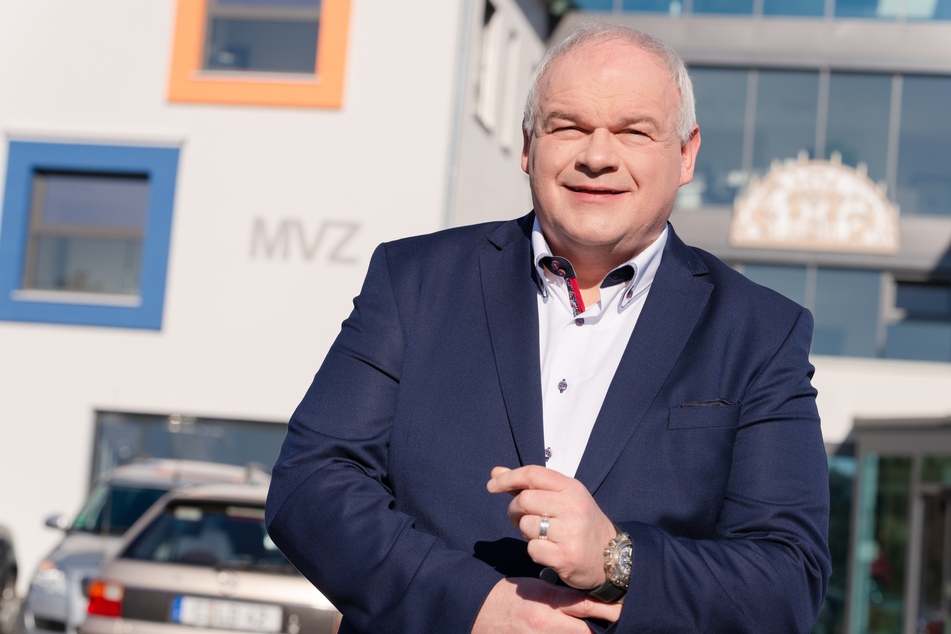 Michael Kosel (55) ist Aufsichtsratsvorsitzender der MVZ "DerArzt" Verwaltungsgenossenschaft.
