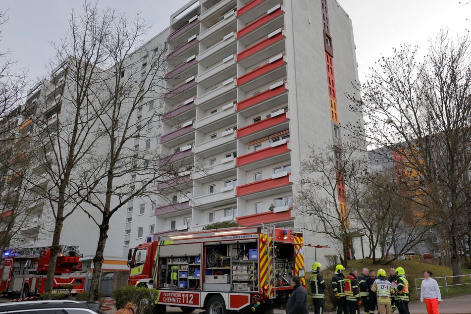 Feuer in einem Chemnitzer Hochhaus: In der 11. Etage brannte es am Samstag.