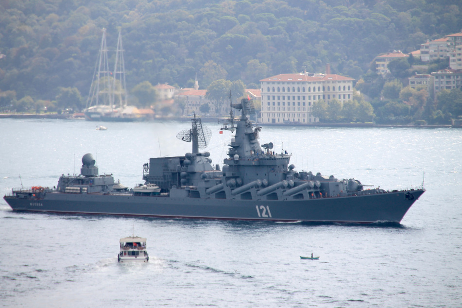 Das Flaggschiff der Schwarzmeerflotte der Lenkwaffenkreuzer "Moskwa" wurde im April versenkt. Wladimir Putin (69) soll darüber sehr aufgebracht gewesen sein.