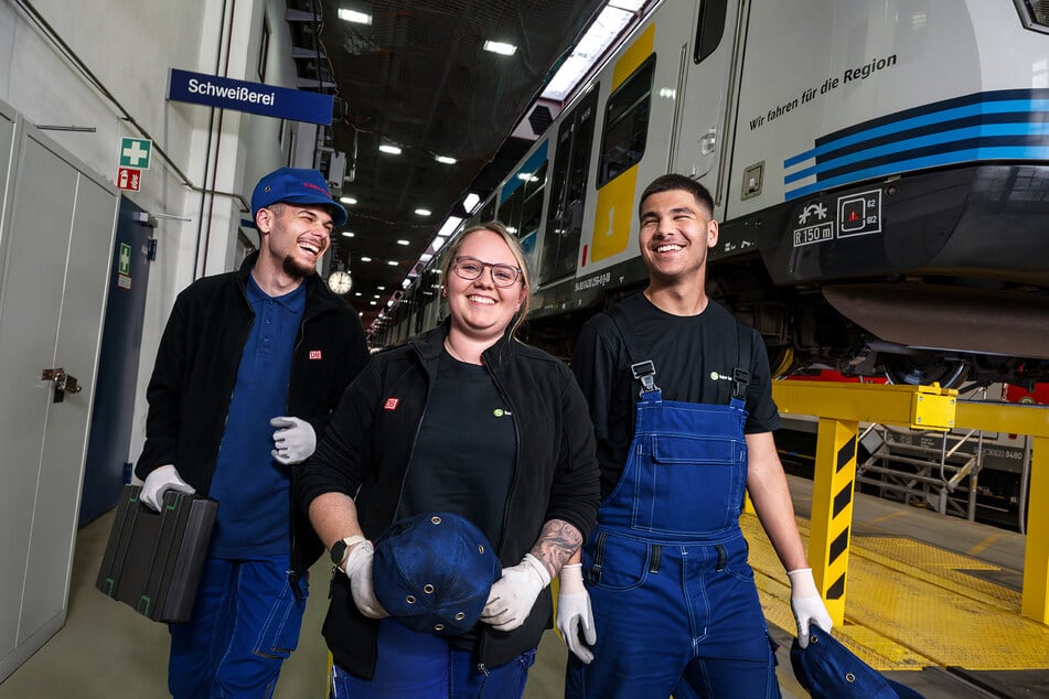 Das Team der Deutschen Bahn freut sich über neue Kollegen und Kolleginnen in Erfurt.