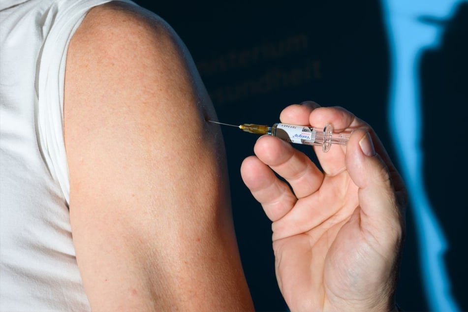 Impfungen schützen vor schweren Verläufen. (Symbolfoto)