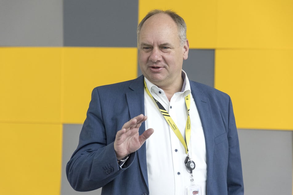 OB Dirk Hilbert (54, FDP) will nicht, dass der CSD ausfallen muss.