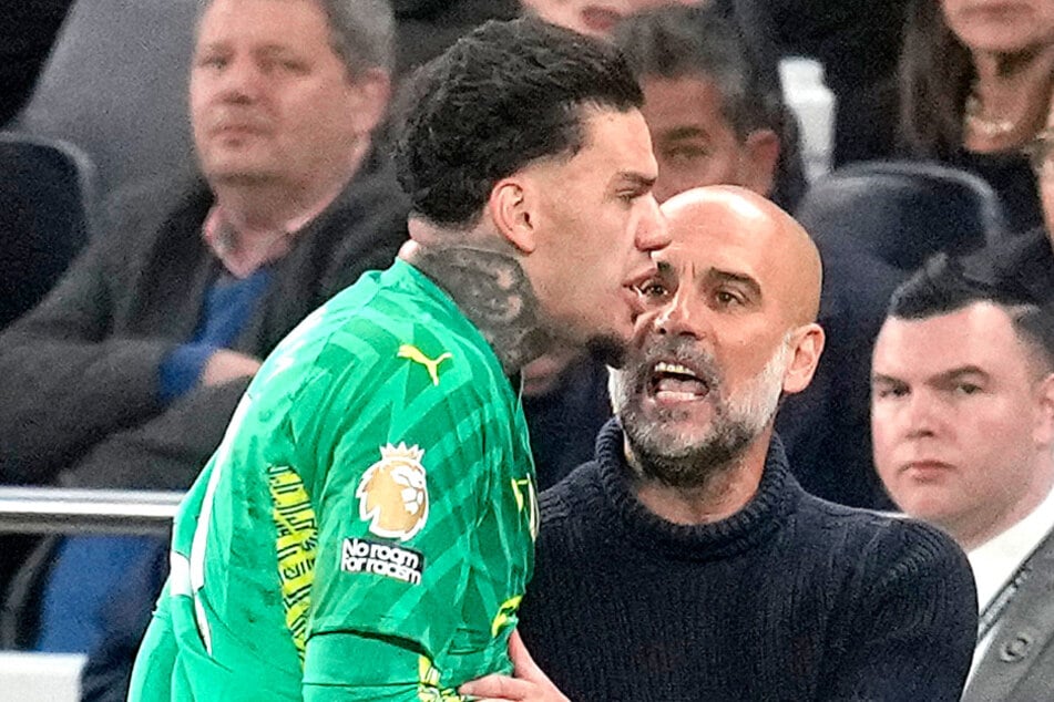 Zwischen Ederson (30, l.) und Pep Guardiola (53) brodelte es nach der Auswechslung gegen Tottenham.