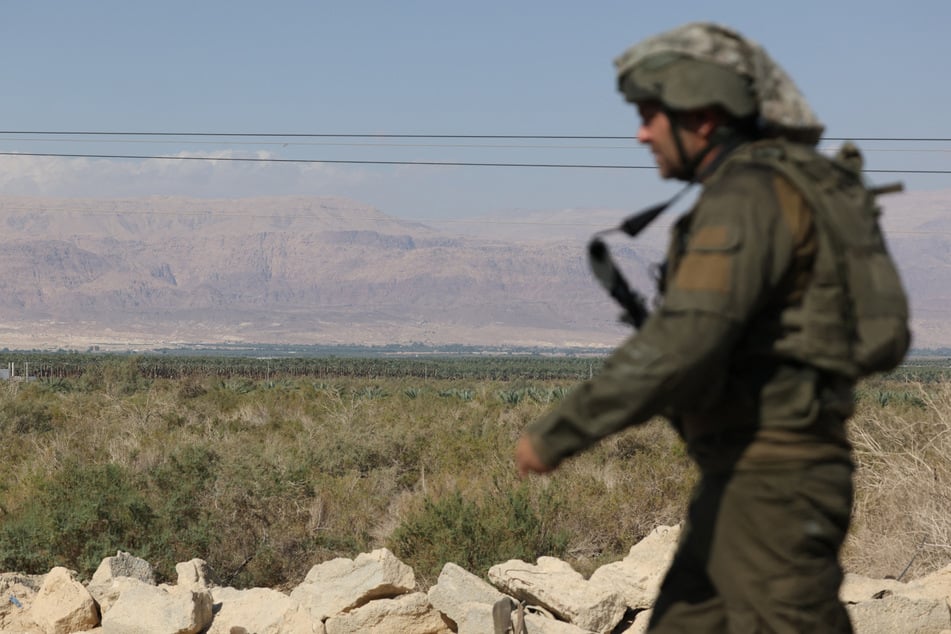 Irgendwo im Südlibanon: Ein israelischer Soldat auf Patrouille.