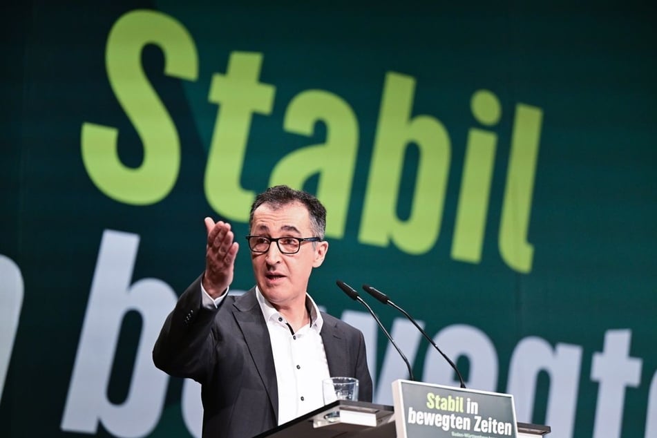 Die Wahlkampagne der Südwest-Grünen setzt den Fokus klar auf Spitzenkandidat Cem Özdemir (60, Grüne).
