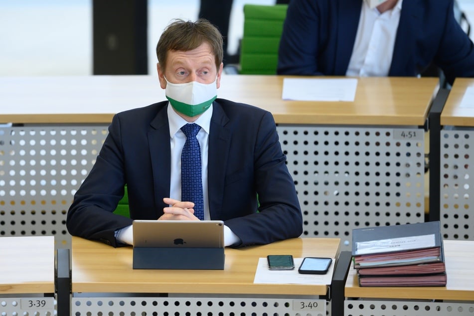 Michael Kretschmer (45, CDU) hat in den sozialen Medien Morddrohungen erhalten.