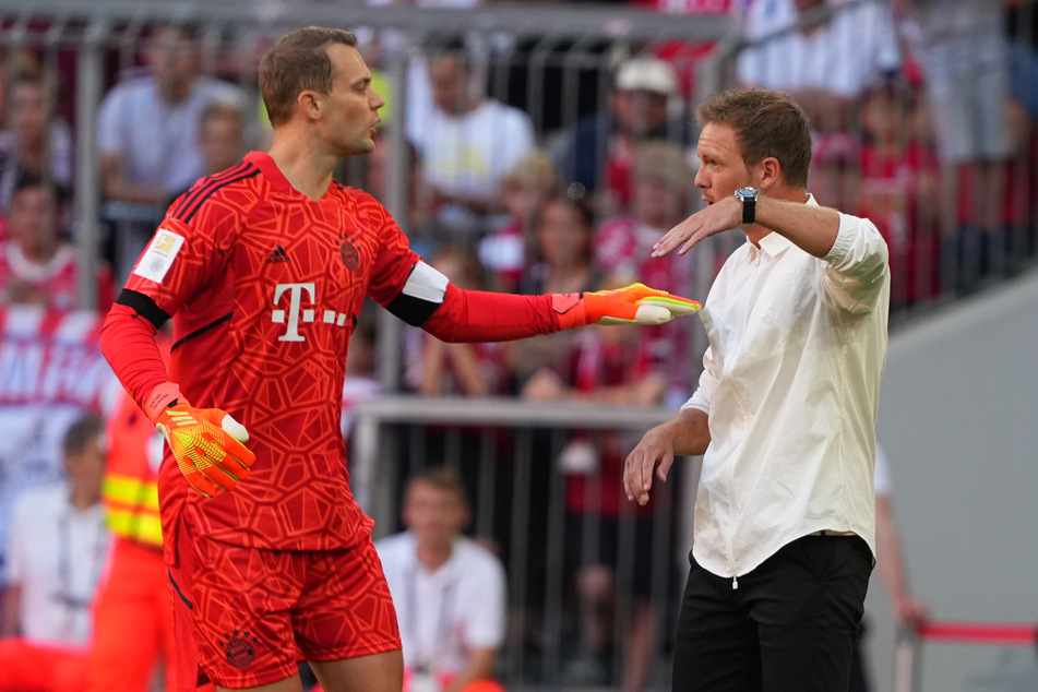 Julian Nagelsmann (36) und Keeper Manuel Neuer (37, l.) kennen sich noch aus der Zeit des heutigen Bundestrainers beim FC Bayern. (Archiv)