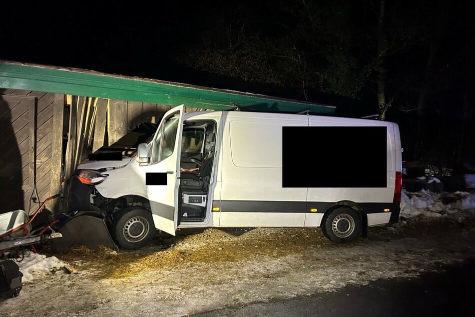 Pferde wurden im Zuge des Unfalls glücklicherweise nicht verletzt.