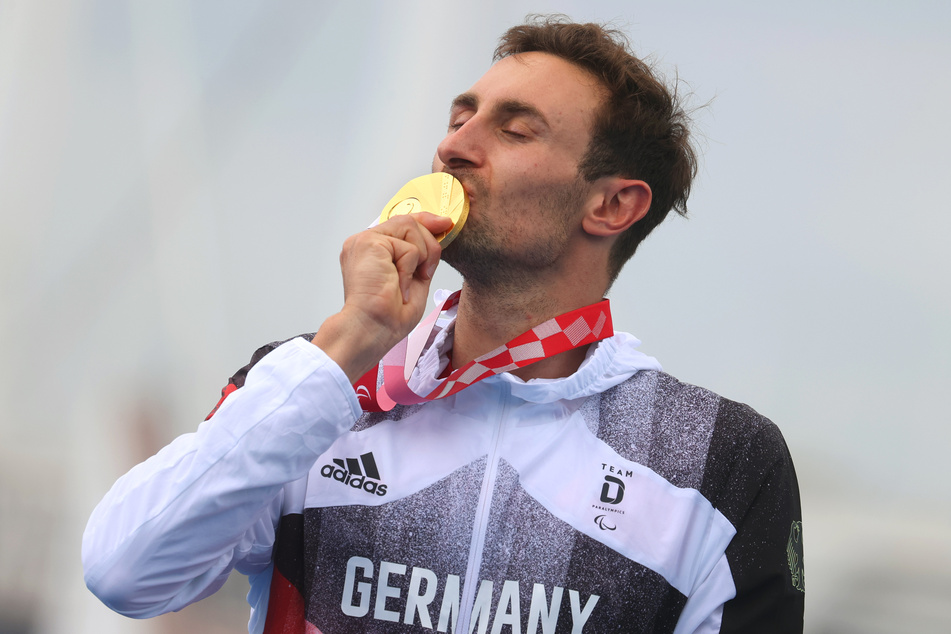 Der 31-Jährige aus Leipzig siegte am fünften Wettkampftag der Paralympics.