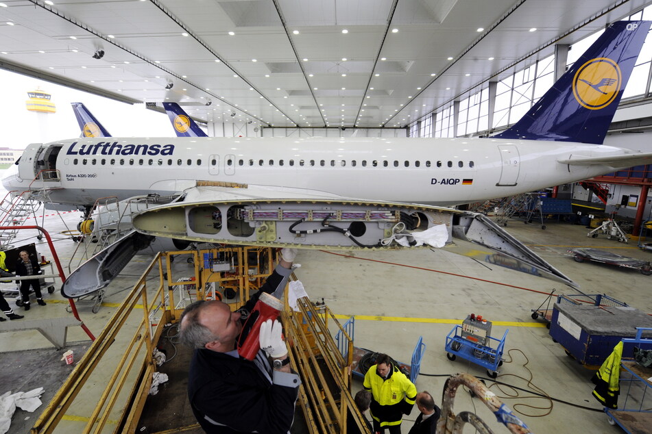 Schluss: Die Lufthansa Technik AG streicht unter anderem den Standort am Flughafen Leipzig/Halle.