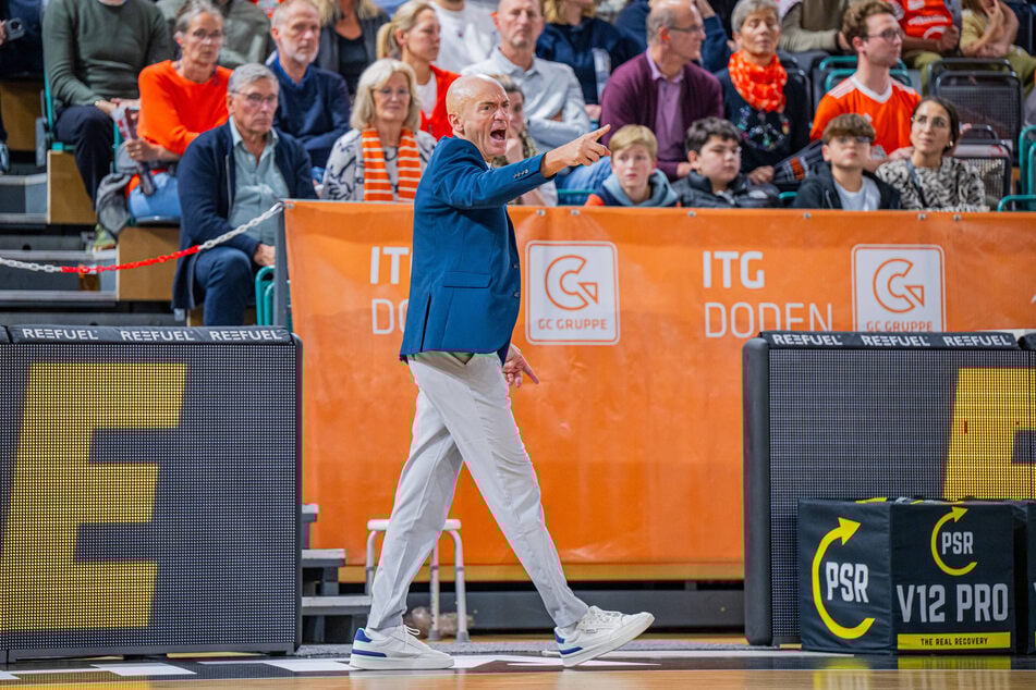 Trainer Rodrigo Pastore (53) hofft, dass die Müdigkeit aus den Beinen raus ist.