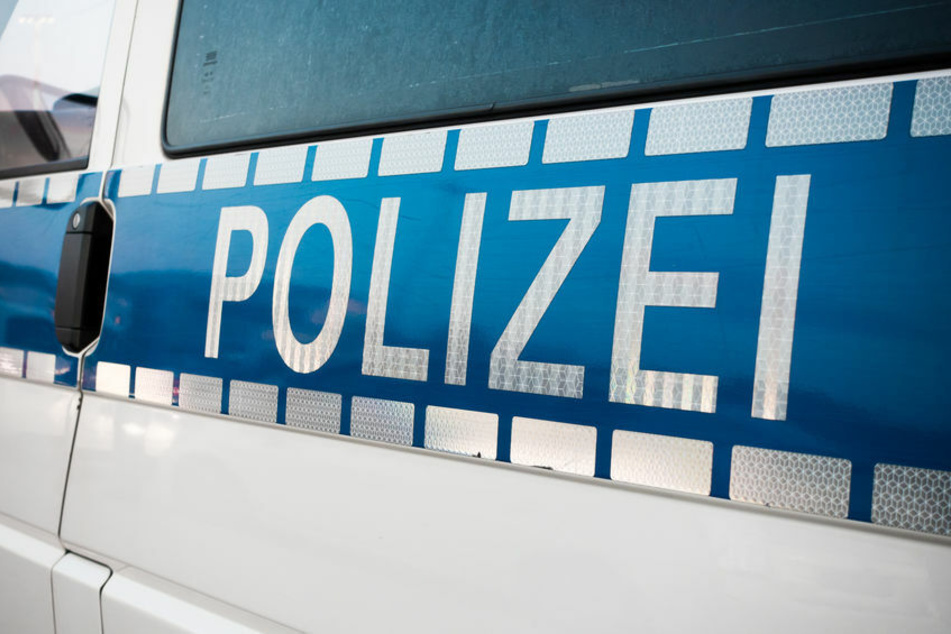 Die Polizei nahm drei Männer fest. (Symbolbild)