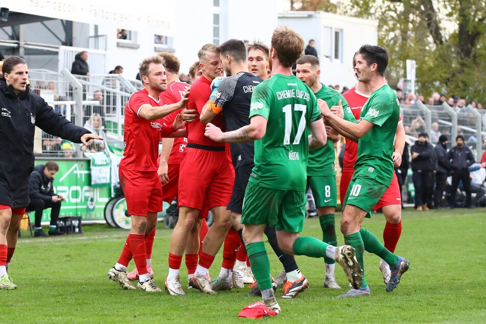 Bei der Partie Chemie Leipzig gegen den FSV Zwickau kochten zeitweise die Emotionen ziemlich hoch.