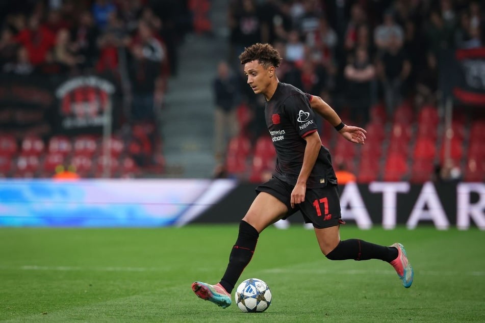 Leverkusen muss bis auf Weiteres auf Offensivspieler Eliesse Ben Seghir (21) verzichten.