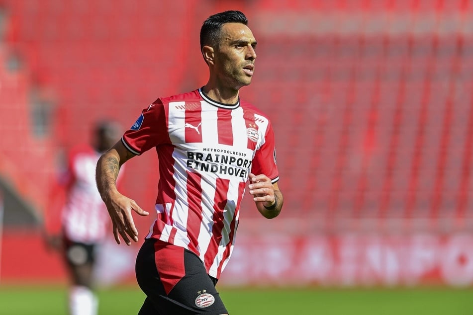 Die Familie des PSV-Profis Eran Zahavi (33) wurde Opfer eines bewaffneten Überfalls.
