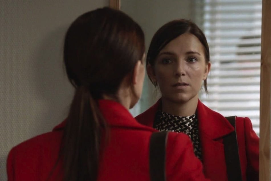 Als sie wieder allein ist, kehren Lillys Ängste schlagartig zurück.