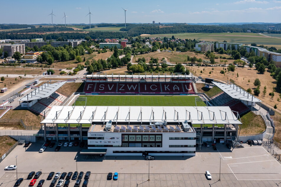 Mehr als nur eine nette Geste: Die Stadt Zwickau hat praktisch die Miete für anderthalb Jahre für die GGZ Arena übernommen und so den FSV entscheidend entlastet.