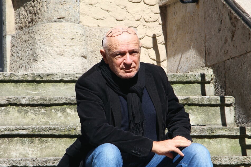 Der Regisseur und Kabarettist Küf Kaufmann (79) ist Vorsitzender der Israelitischen Religionsgemeinde zu Leipzig und Direktor des Ariowitsch-Hauses.