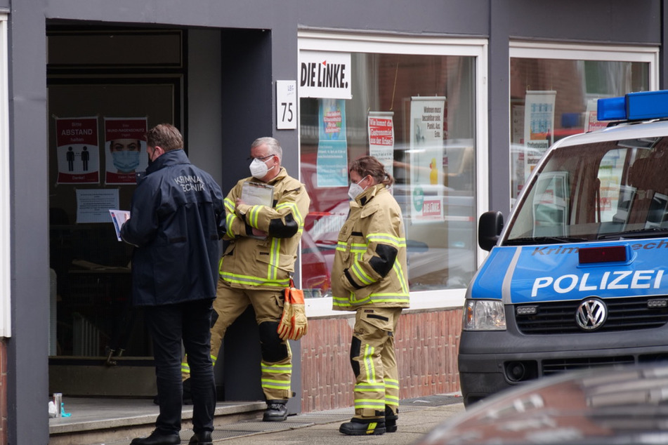 Spezialisten von Polizei und Feuerwehr waren im Einsatz.